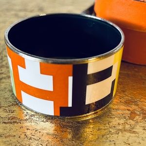 HERMES Cuff